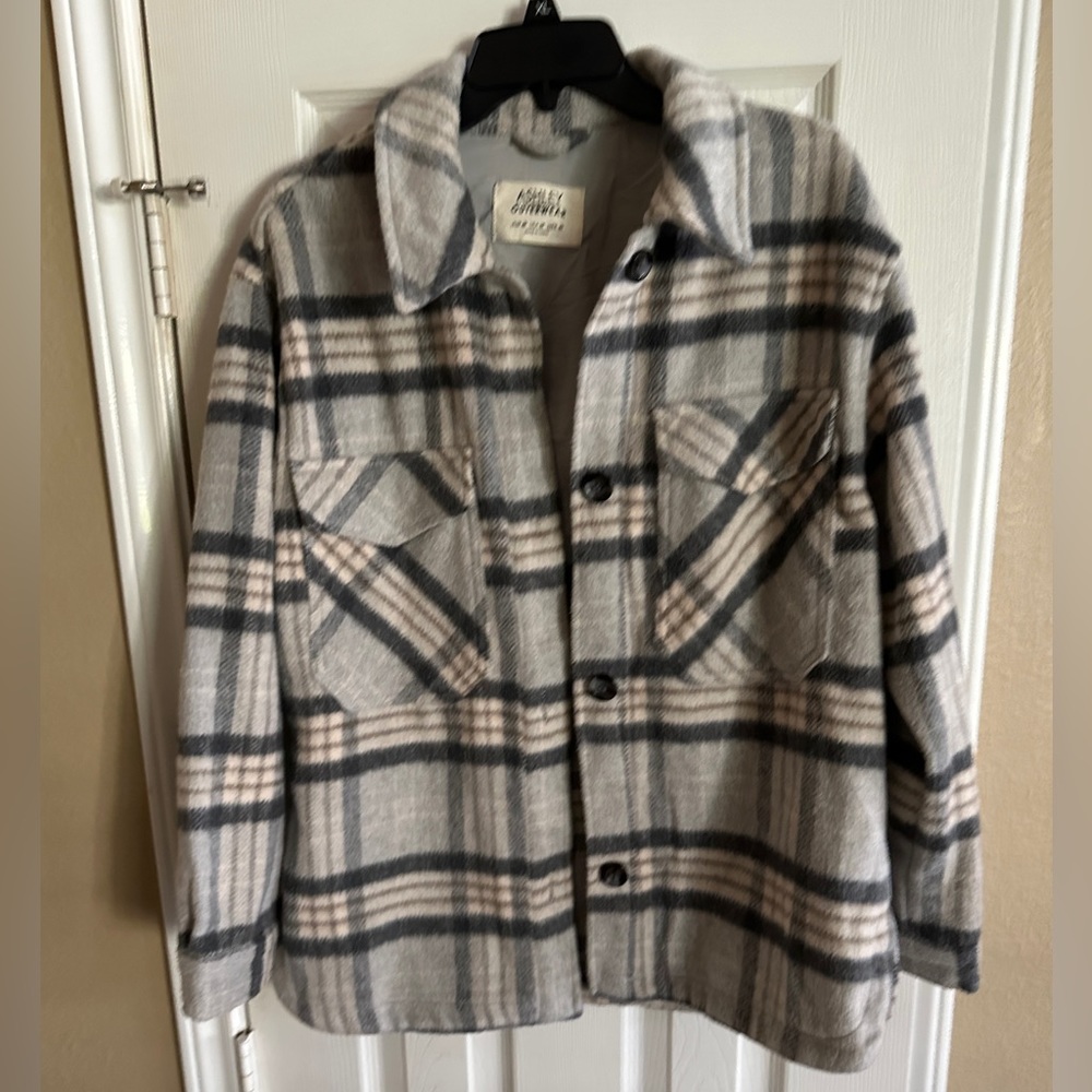 Ashley by 26 International shacket, Medium